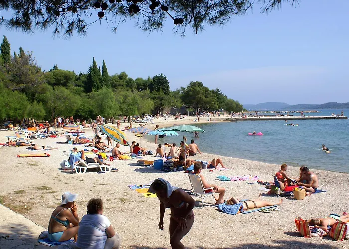 Appartement With Parking Space - 21461 Vodice