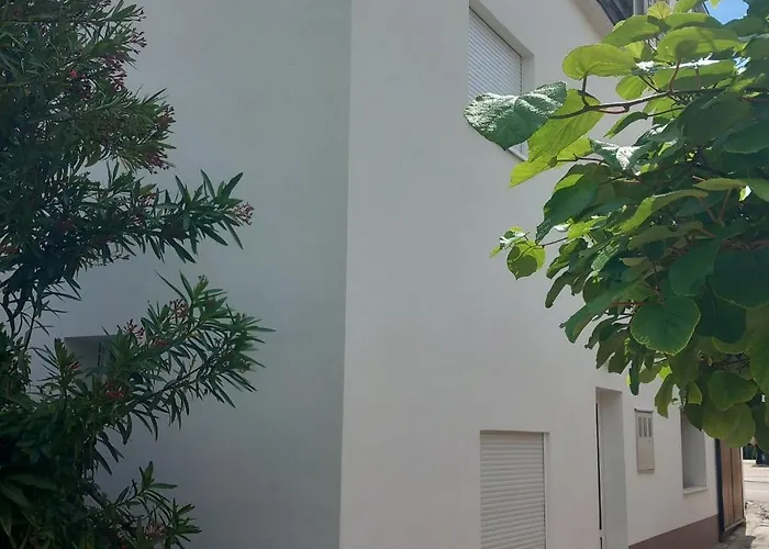 With Parking Space - 21461 * Vodice